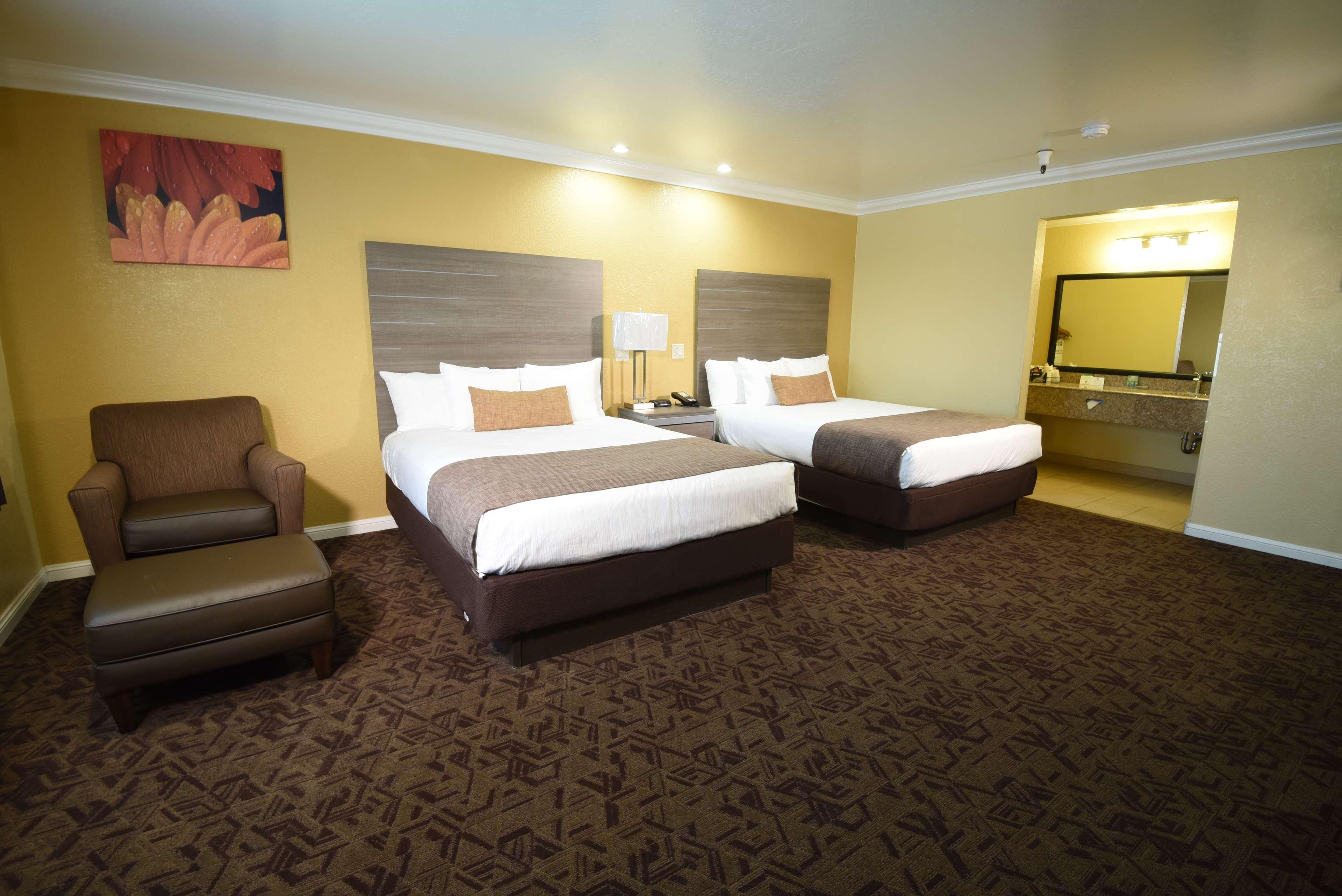 Best Western Hanford Inn Екстер'єр фото