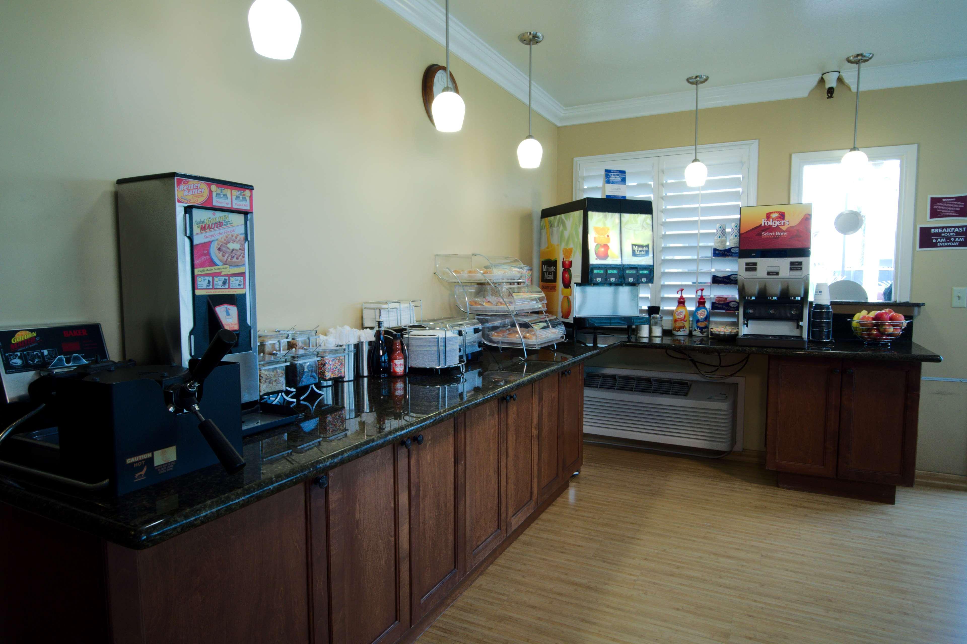 Best Western Hanford Inn Екстер'єр фото