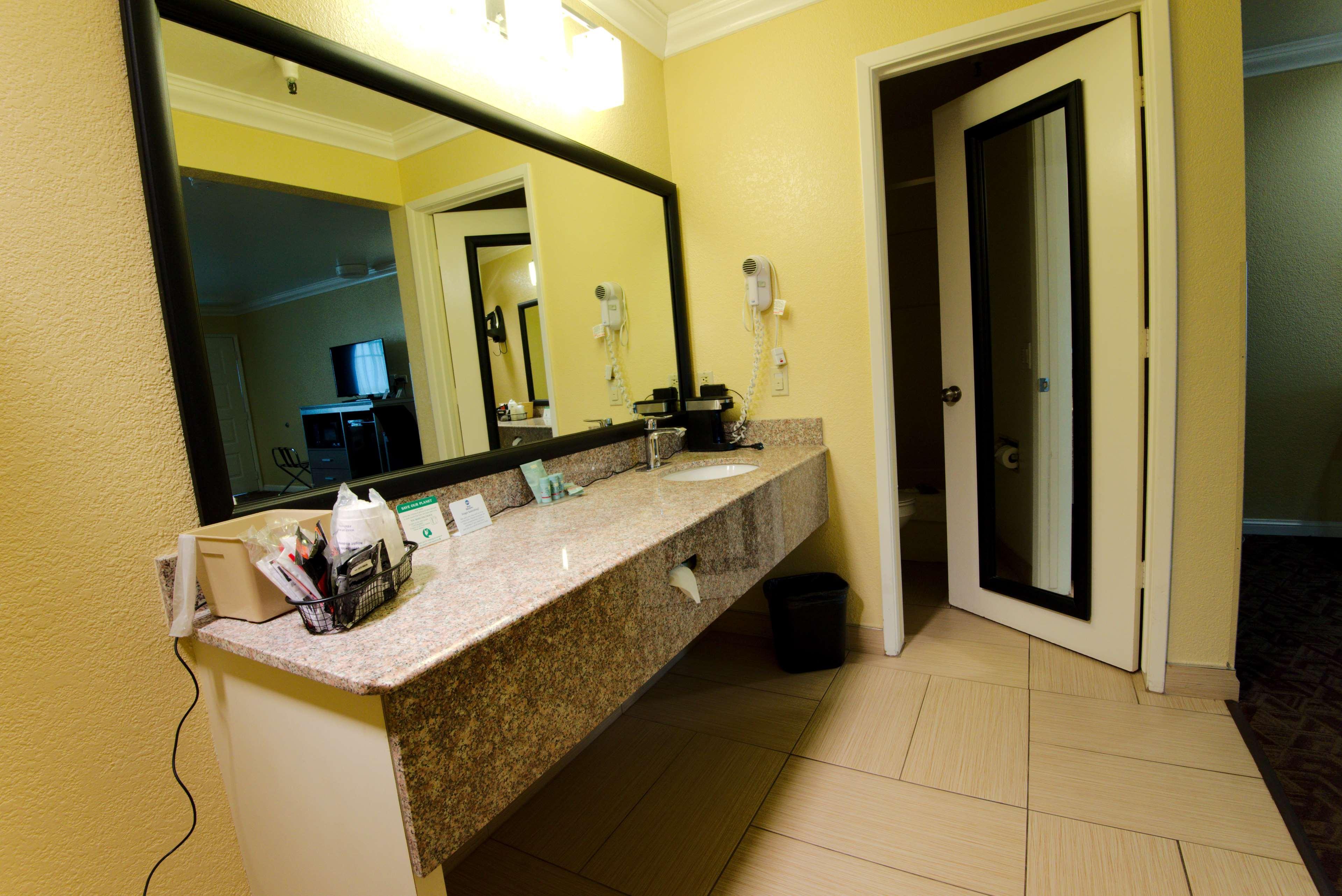 Best Western Hanford Inn Екстер'єр фото
