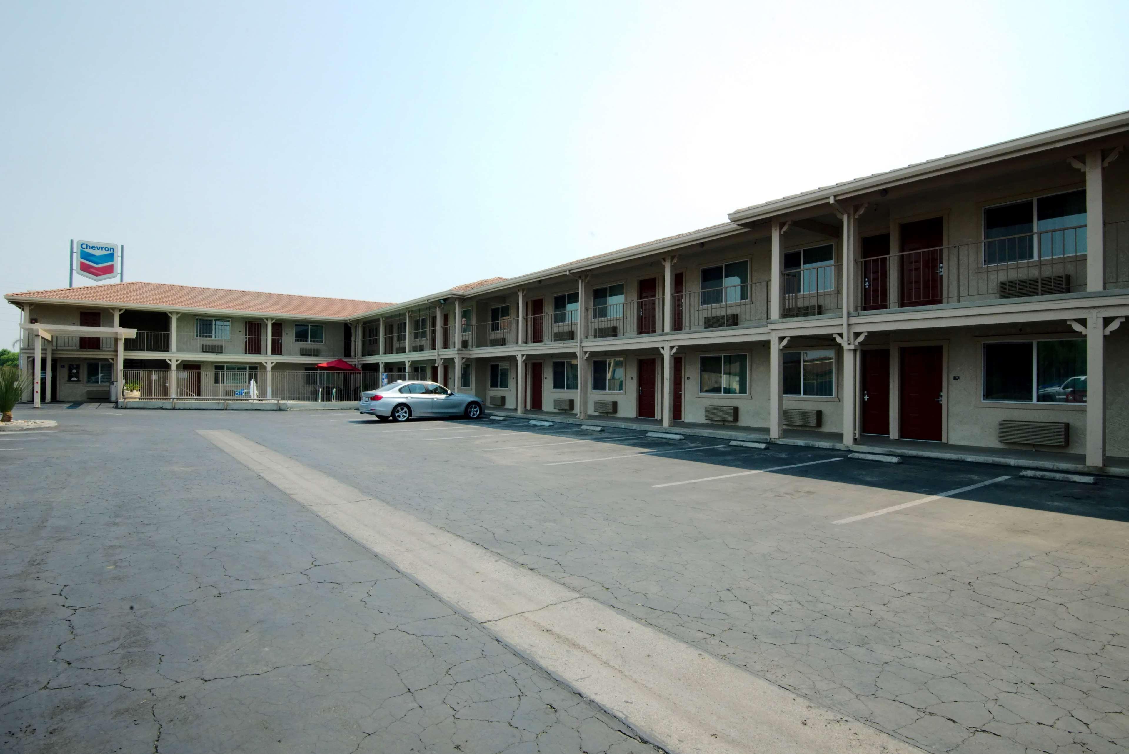 Best Western Hanford Inn Екстер'єр фото