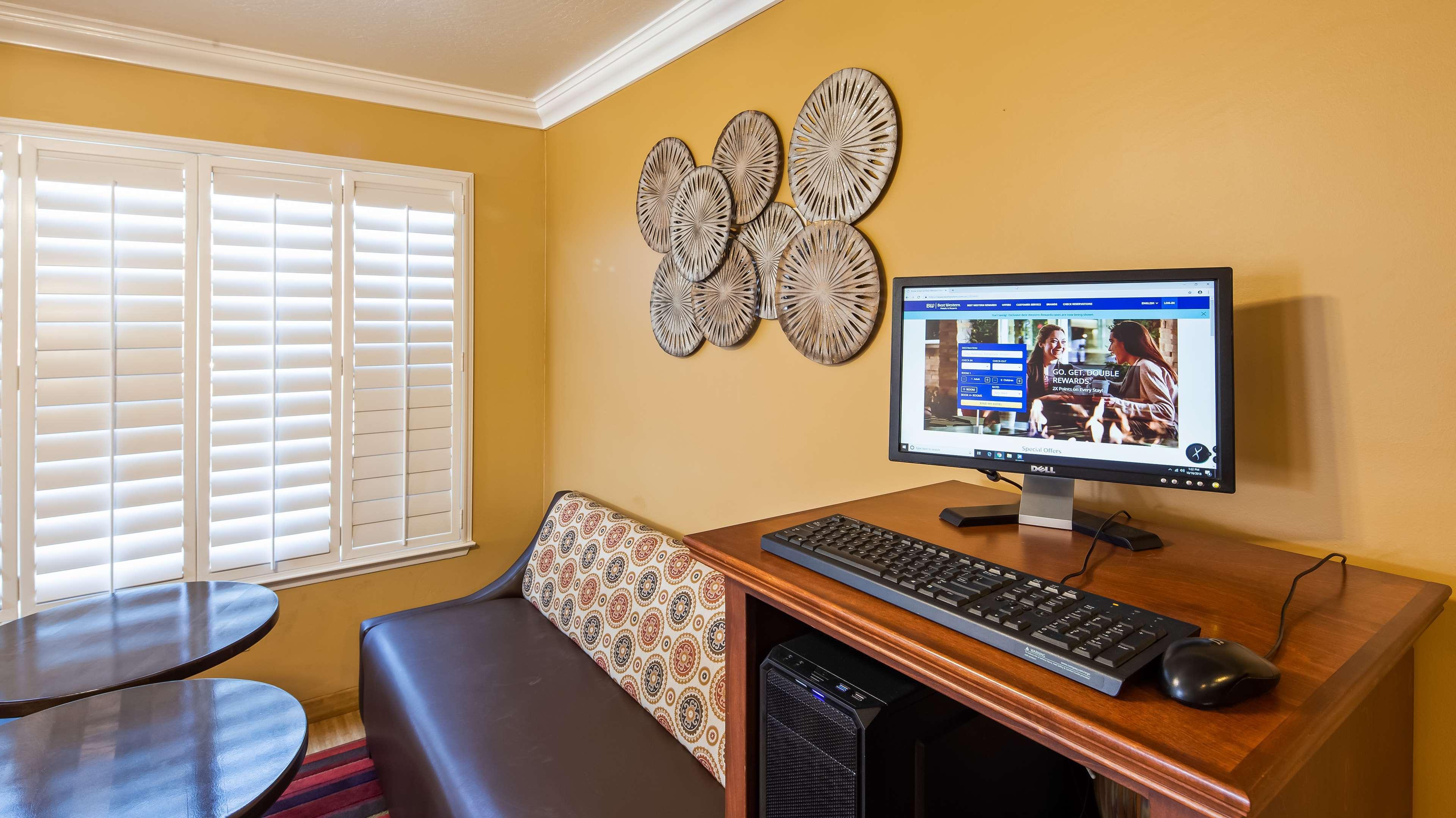 Best Western Hanford Inn Екстер'єр фото