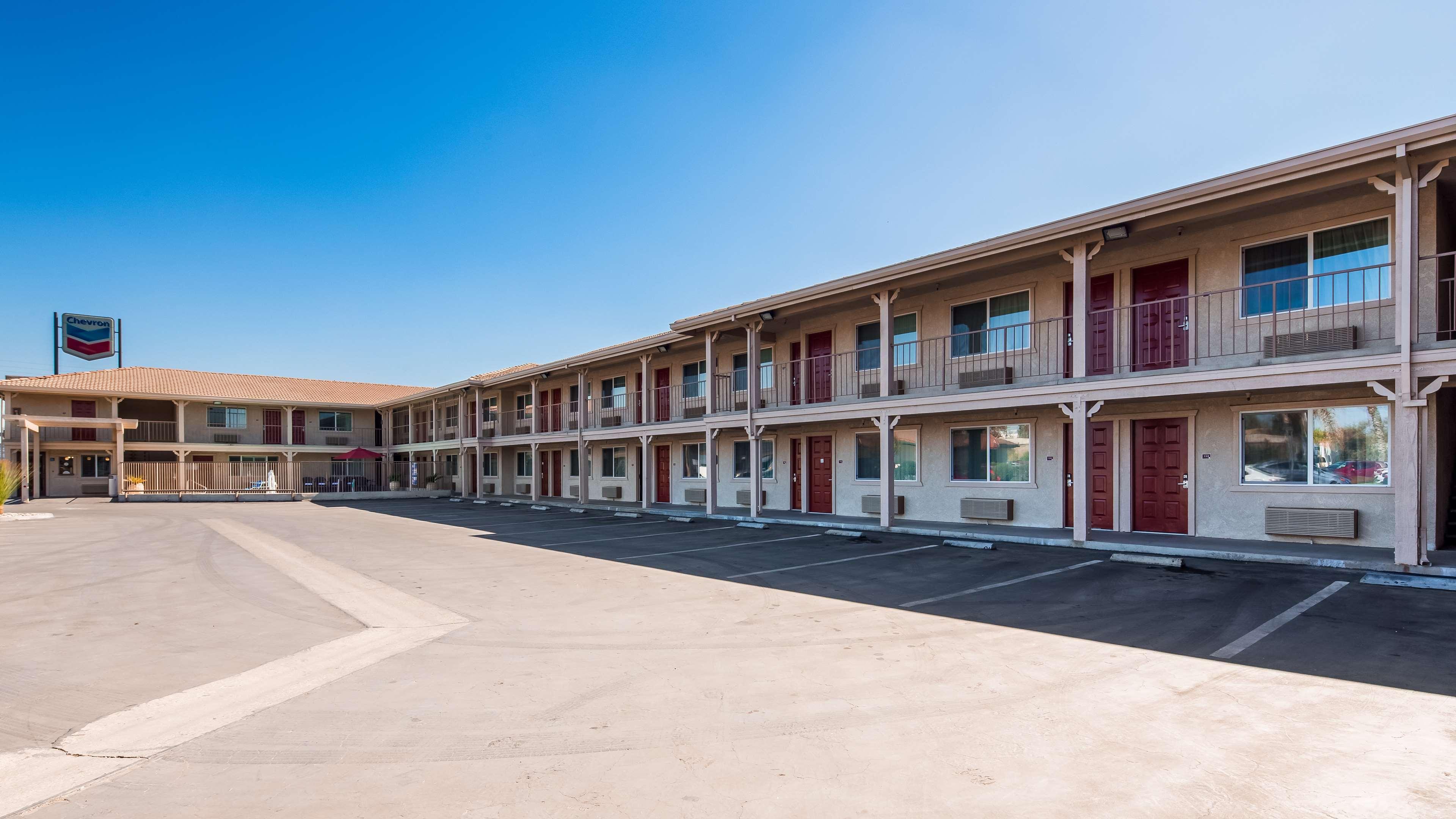 Best Western Hanford Inn Екстер'єр фото